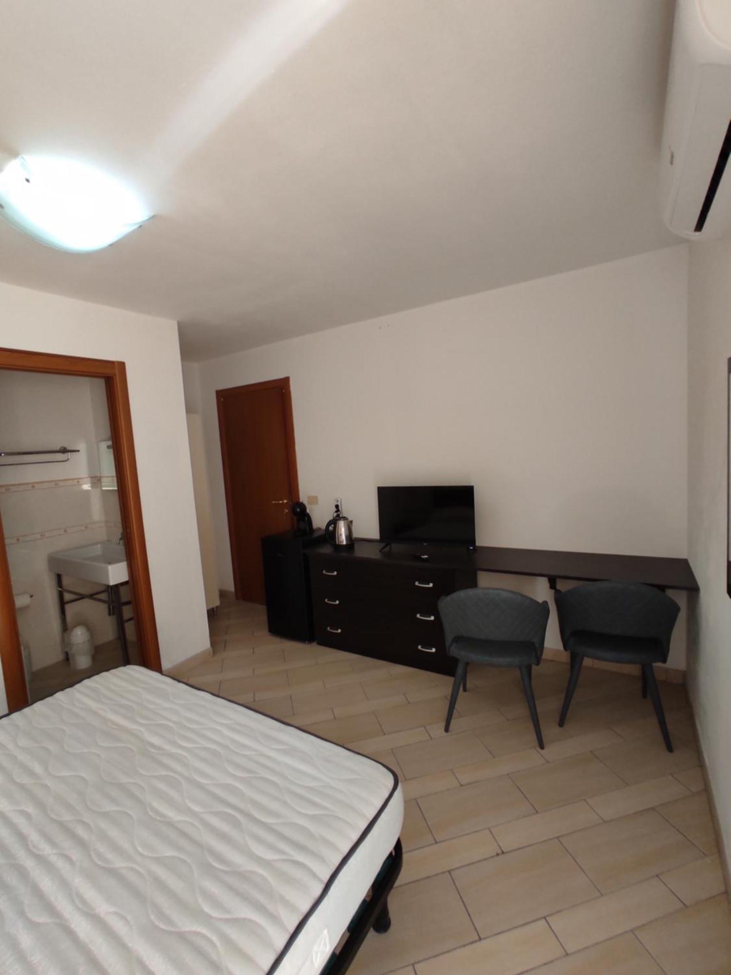 Monolocale Wenge' Villa Siniscola Bagian luar foto